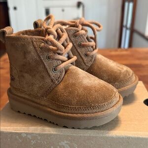 UGG baby T Neumel II Boots - Chestnut